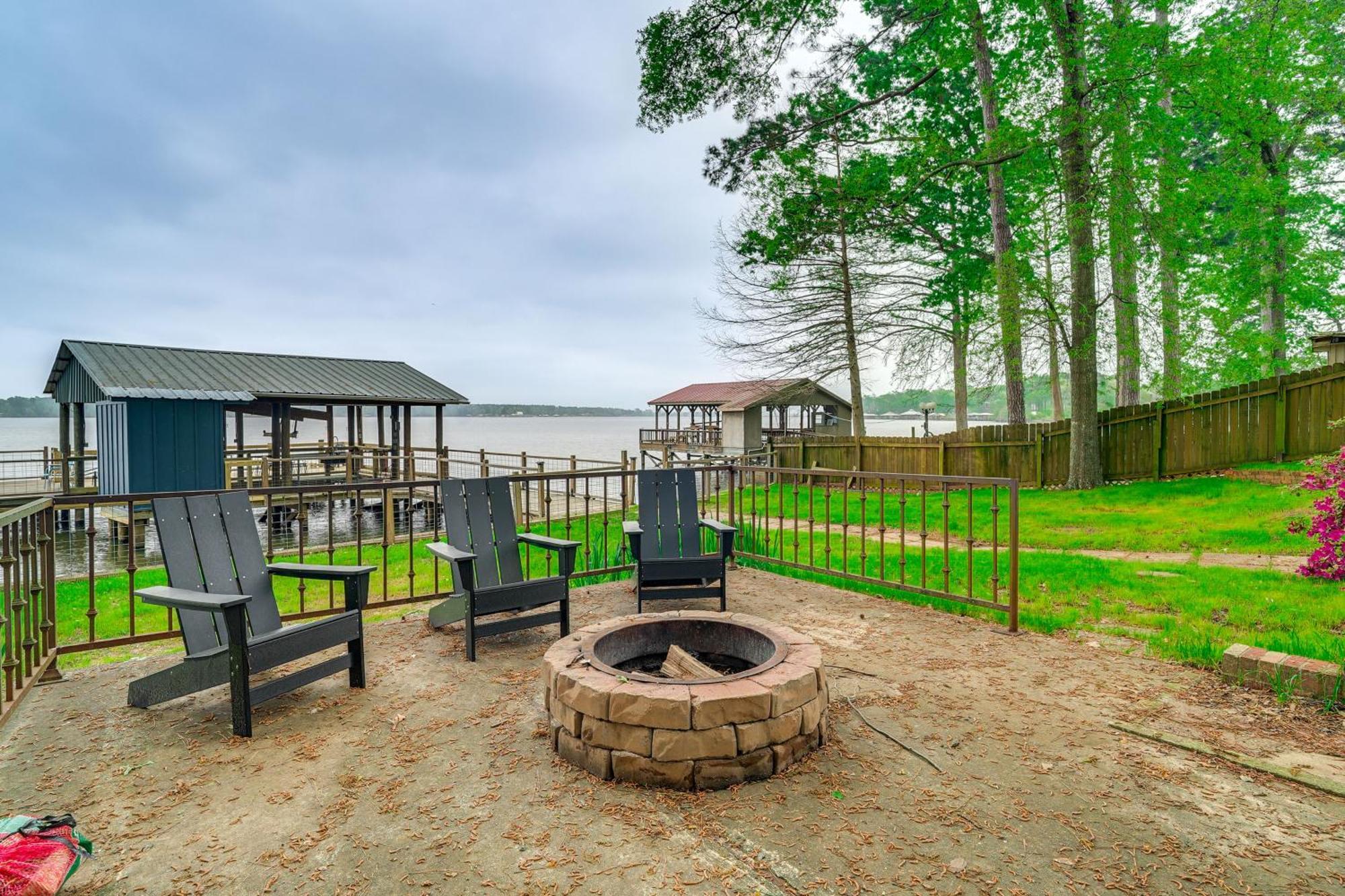 Waterfront House On Toledo Bend With Private Dock! Villa Alliance ภายนอก รูปภาพ